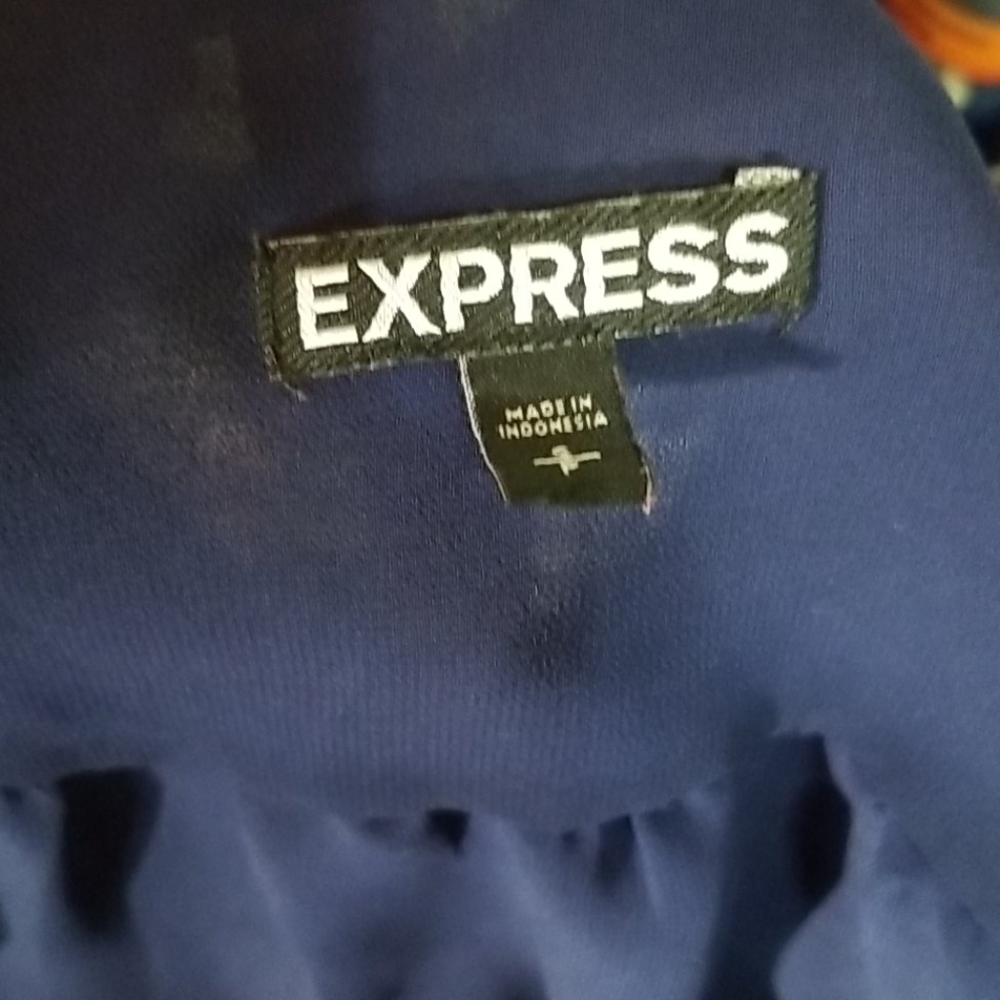 Express sheer blue button down - Picture 6 of 6